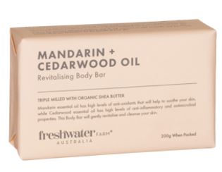 Freshwater farm Australia-  Mandarin + Cedarwood Oil Revitalising Body Bar 200g  Peach sku3110