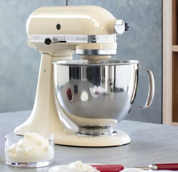 KitchenAid   - KSM150 (Artisan) Stand Mixer  -  4.8 L bowl with handle -  Energy efficient 300 watt motor   sku po-201